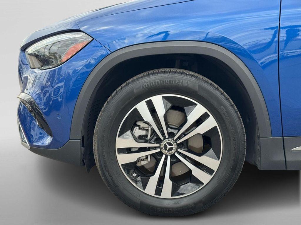 used 2025 Mercedes-Benz GLA 250 car, priced at $38,994