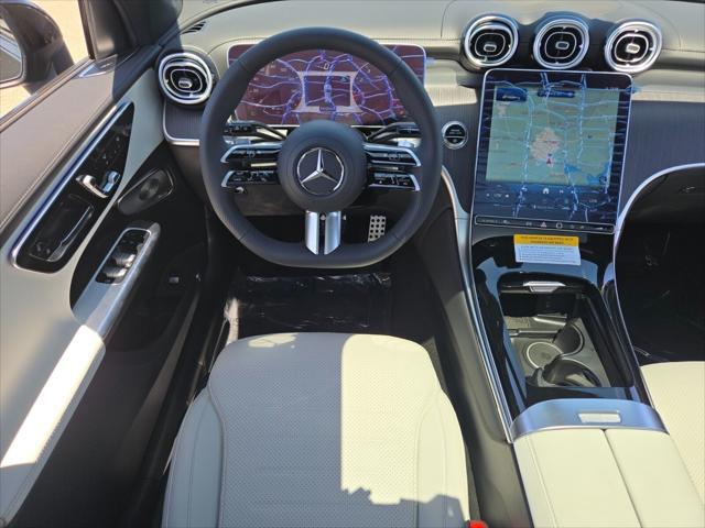 new 2025 Mercedes-Benz GLC 300 car, priced at $61,165