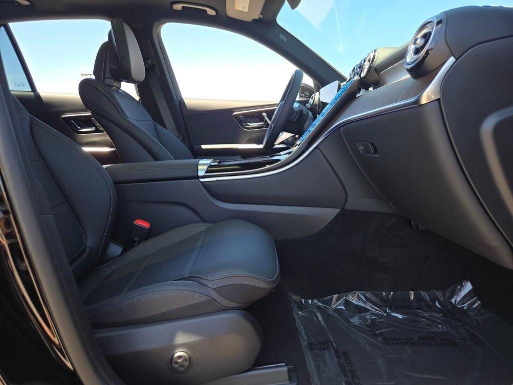 new 2025 Mercedes-Benz GLC 300 car, priced at $58,515