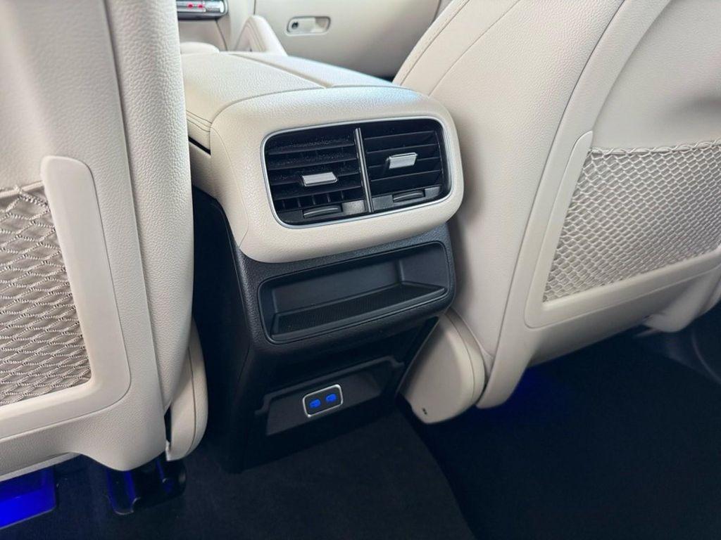 used 2024 Mercedes-Benz GLE 350 car, priced at $57,994