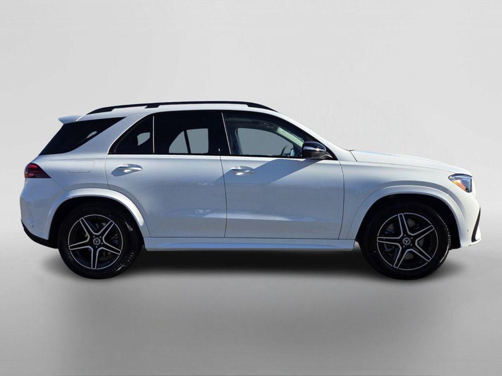 new 2026 Mercedes-Benz GLE 450 car, priced at $80,595