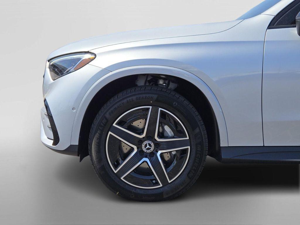new 2025 Mercedes-Benz GLC 300 car, priced at $61,485