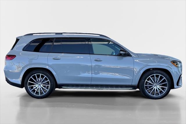 new 2025 Mercedes-Benz GLS 580 car, priced at $122,705