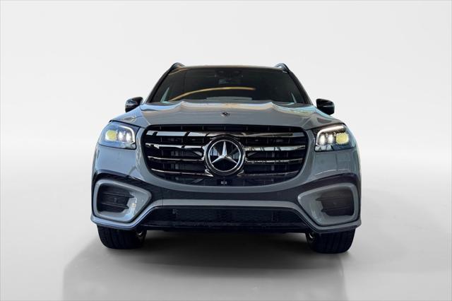 new 2025 Mercedes-Benz GLS 580 car, priced at $122,705