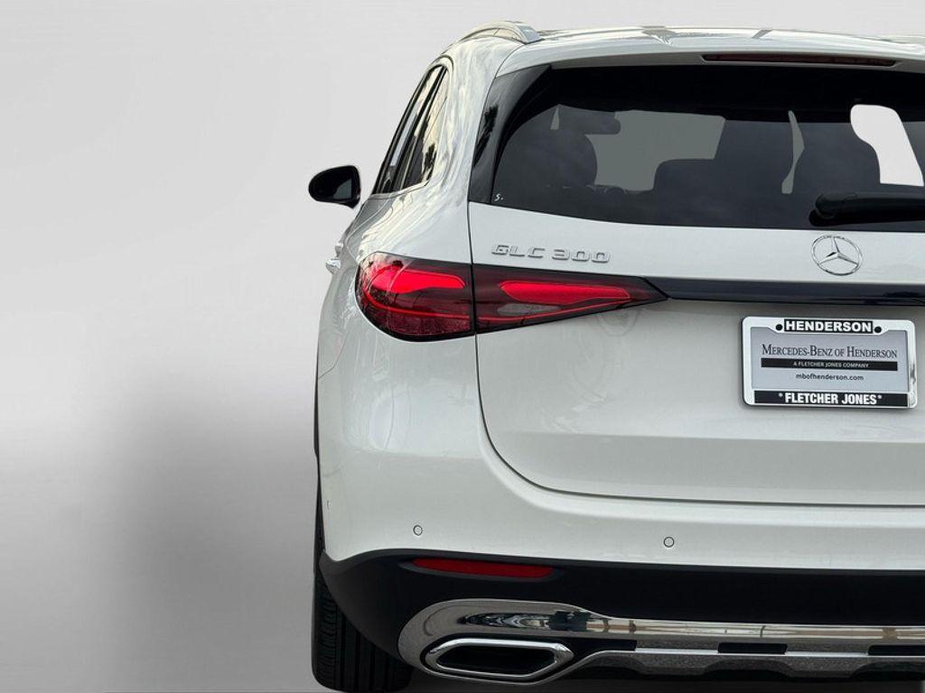 used 2025 Mercedes-Benz GLC 300 car, priced at $46,393