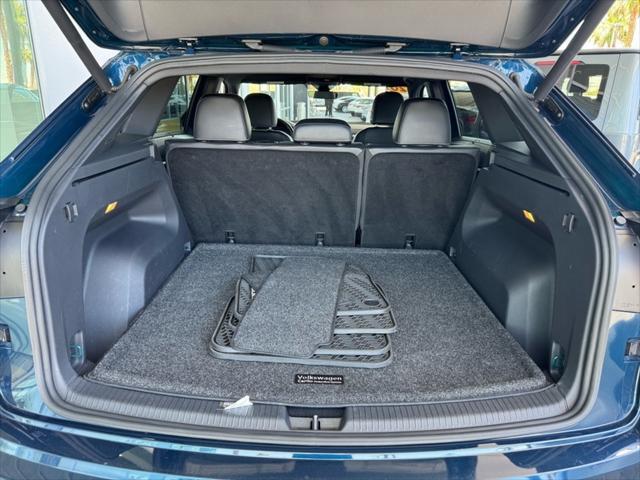 used 2020 Volkswagen Atlas Cross Sport car, priced at $30,994