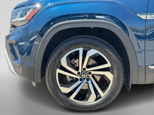 used 2020 Volkswagen Atlas Cross Sport car, priced at $30,994