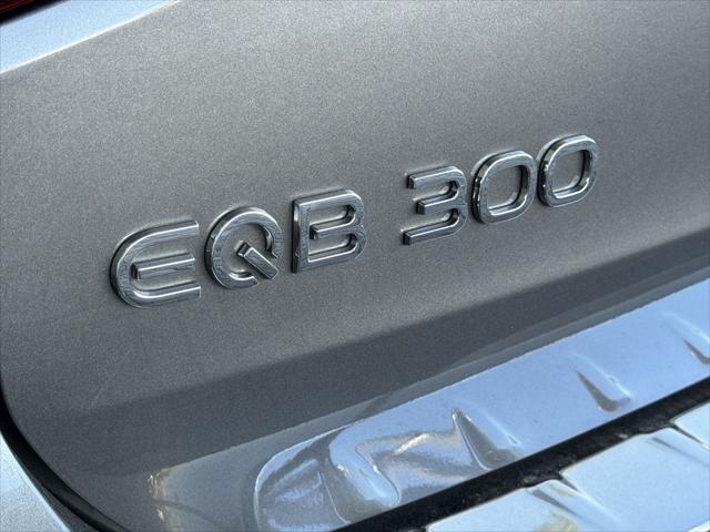 new 2024 Mercedes-Benz EQB 300 car, priced at $62,045