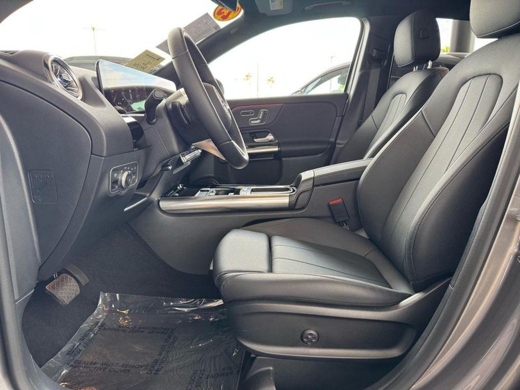 used 2025 Mercedes-Benz GLA 250 car, priced at $39,993