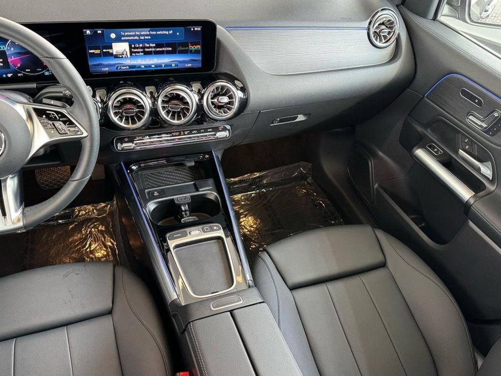 used 2025 Mercedes-Benz GLA 250 car, priced at $39,993