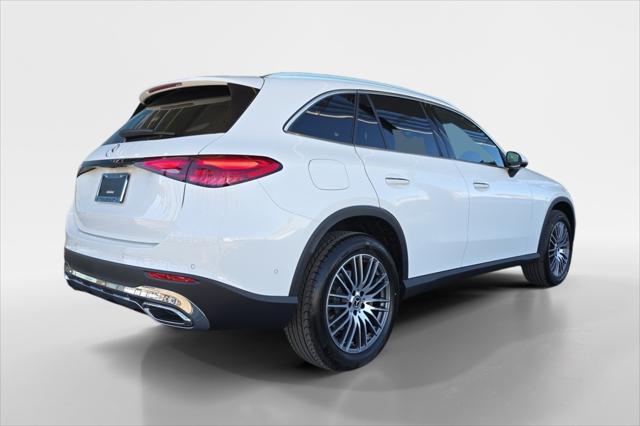 new 2025 Mercedes-Benz GLC 300 car, priced at $51,385