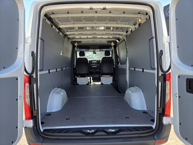 new 2025 Mercedes-Benz Sprinter 2500 car, priced at $58,461