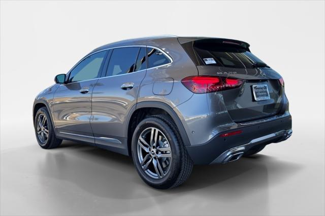 new 2025 Mercedes-Benz GLA 250 car, priced at $48,895