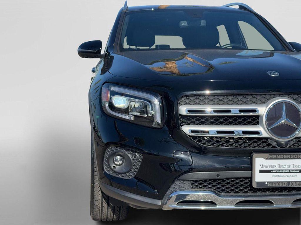 used 2021 Mercedes-Benz GLB 250 car, priced at $29,994