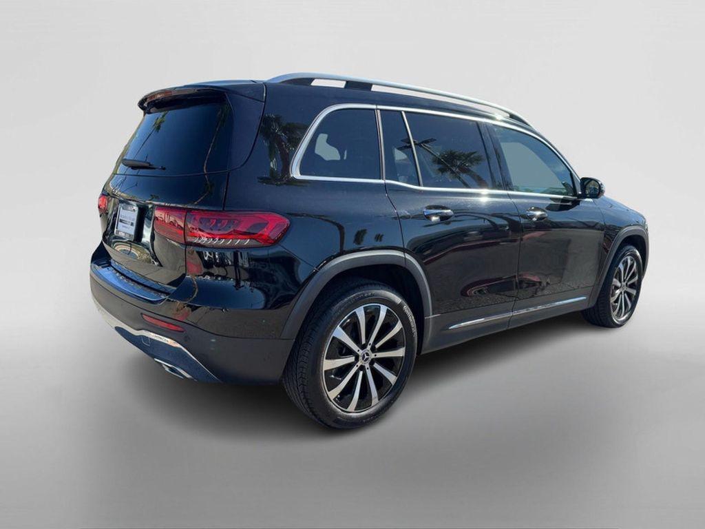 used 2021 Mercedes-Benz GLB 250 car, priced at $29,994