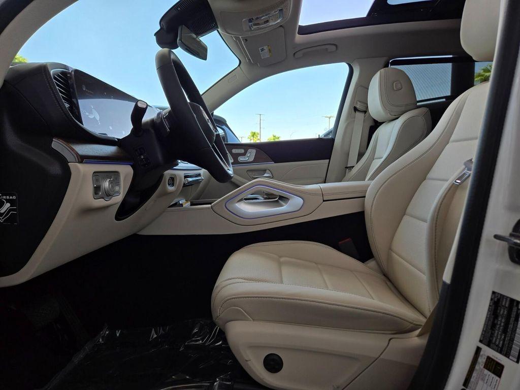 new 2025 Mercedes-Benz GLS 450 car, priced at $91,755