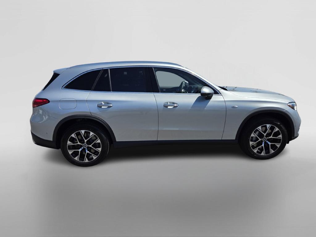 new 2025 Mercedes-Benz GLC 350e car, priced at $66,260