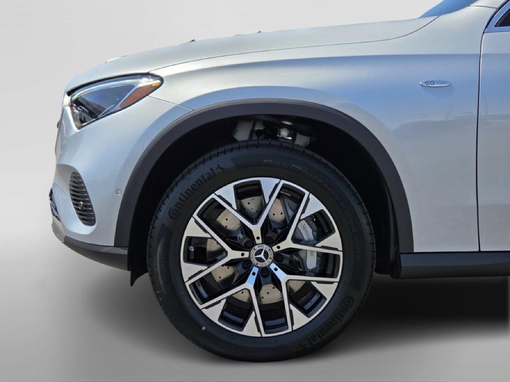 new 2025 Mercedes-Benz GLC 350e car, priced at $66,260