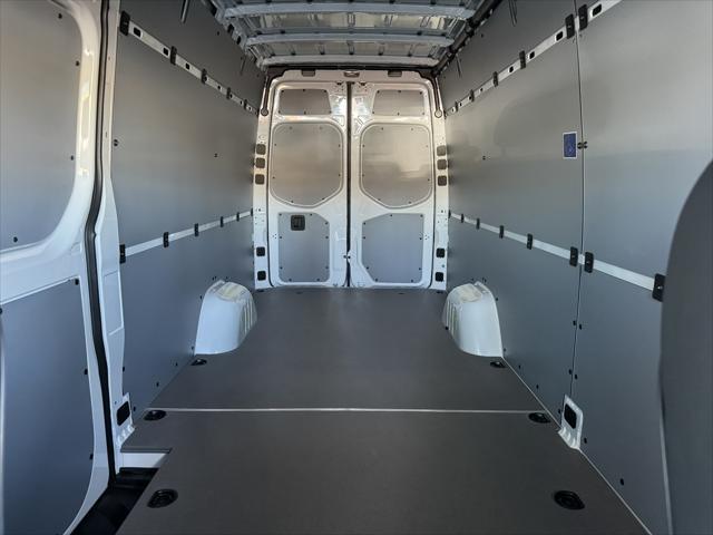 new 2024 Mercedes-Benz Sprinter 2500 car, priced at $66,952