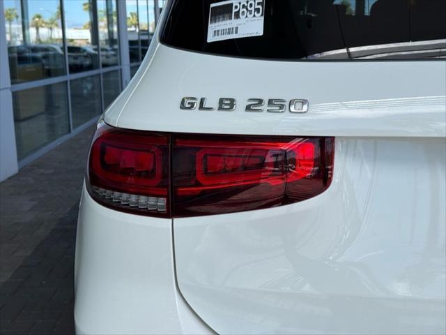 used 2021 Mercedes-Benz GLB 250 car, priced at $29,995