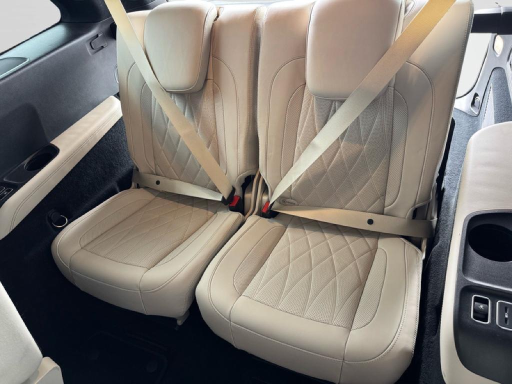 used 2021 Mercedes-Benz AMG GLS 63 car, priced at $78,994