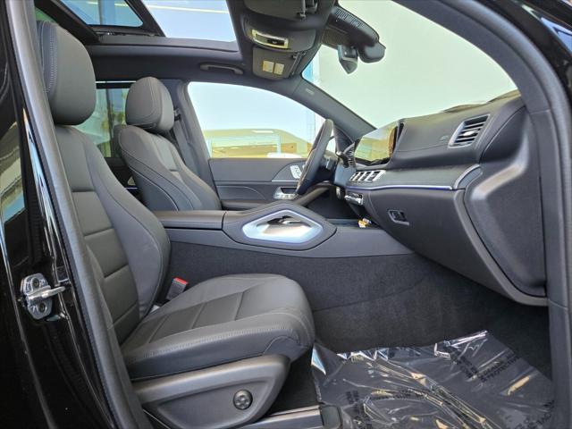 new 2025 Mercedes-Benz GLS 450 car, priced at $93,105