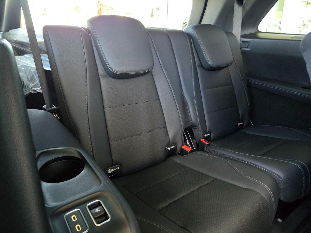 new 2025 Mercedes-Benz GLS 450 car, priced at $93,105