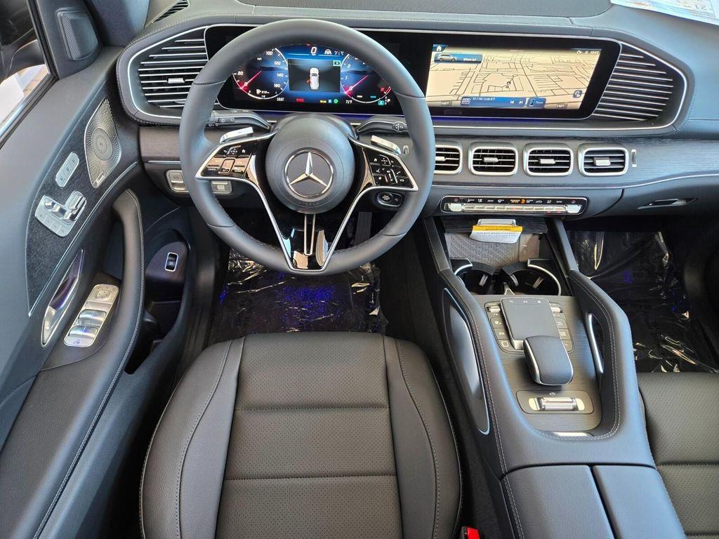 new 2025 Mercedes-Benz GLS 450 car, priced at $93,105