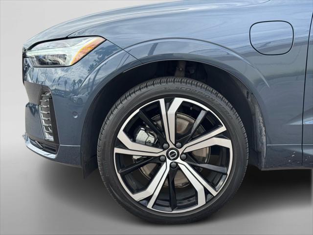 used 2022 Volvo XC60 Recharge Plug-In Hybrid car, priced at $39,994