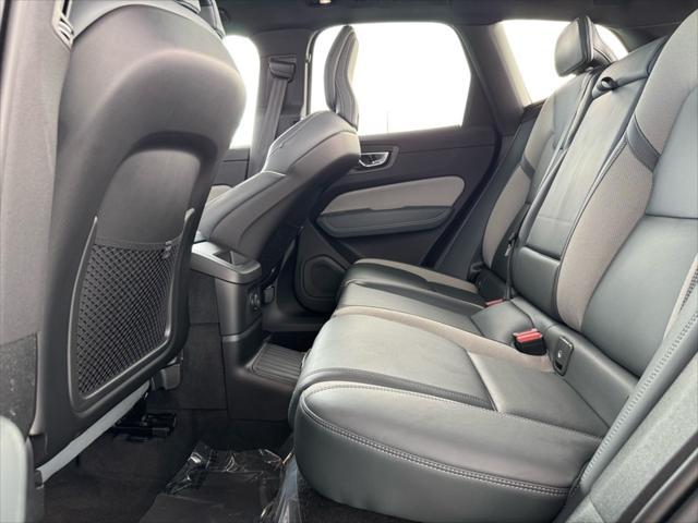 used 2022 Volvo XC60 Recharge Plug-In Hybrid car, priced at $39,994