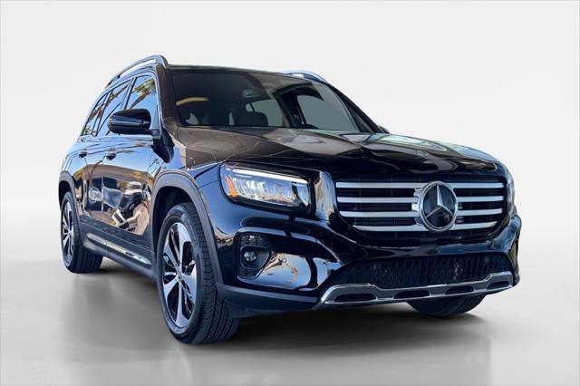 used 2024 Mercedes-Benz GLB 250 car, priced at $50,620