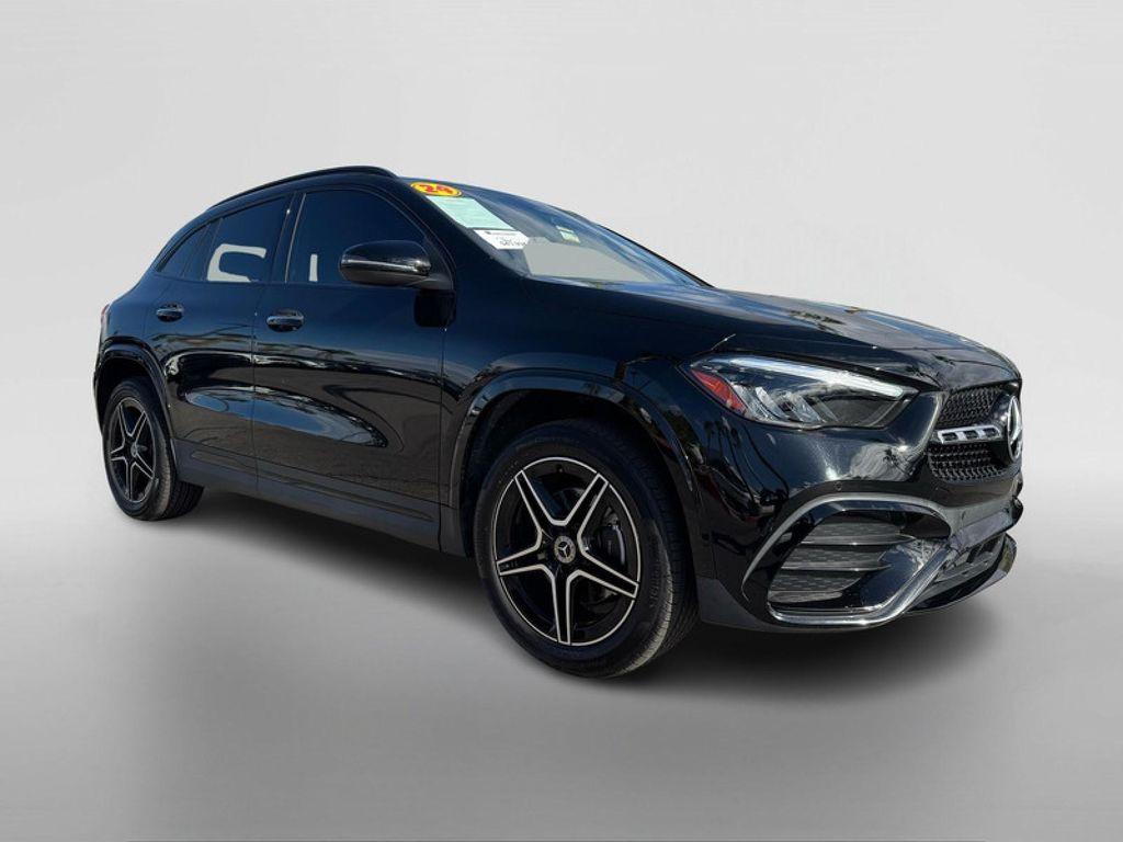used 2024 Mercedes-Benz GLA 250 car, priced at $43,994