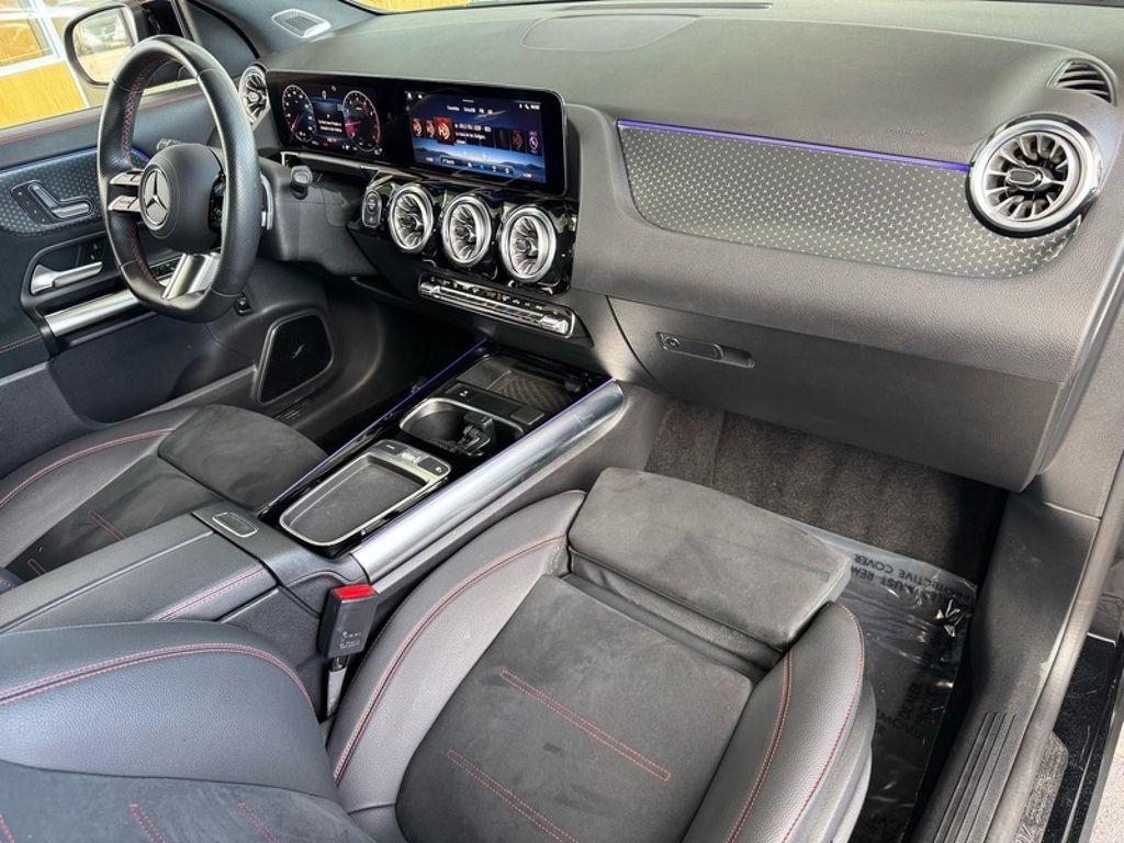 used 2024 Mercedes-Benz GLA 250 car, priced at $43,994