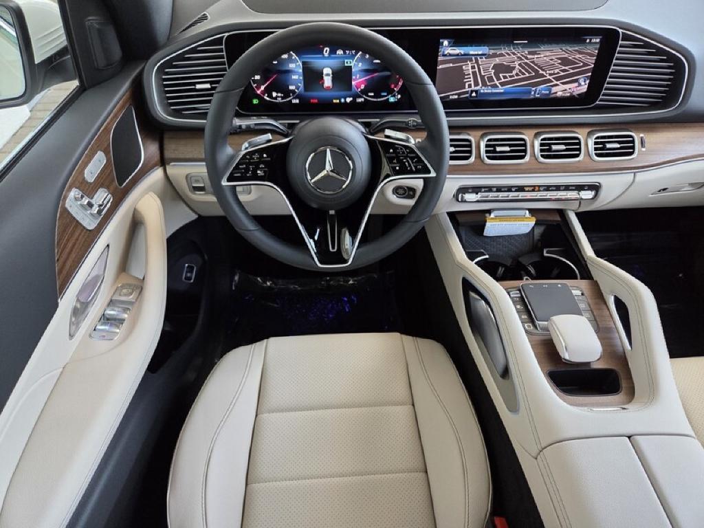 new 2025 Mercedes-Benz GLE 350 car, priced at $68,090