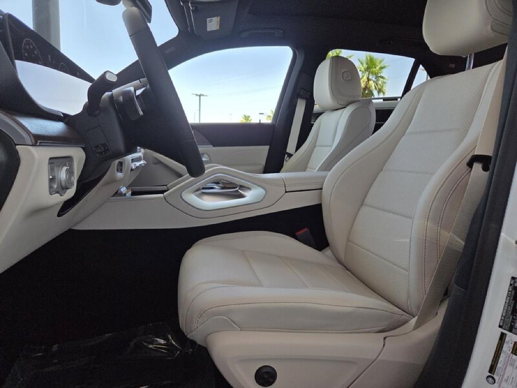 new 2025 Mercedes-Benz GLE 350 car, priced at $68,090