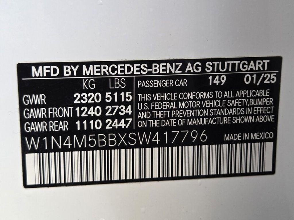 new 2025 Mercedes-Benz AMG GLB 35 car, priced at $64,635