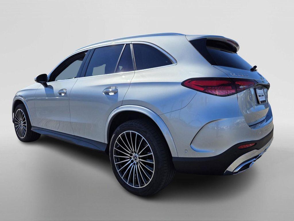 new 2025 Mercedes-Benz GLC 300 car, priced at $61,530