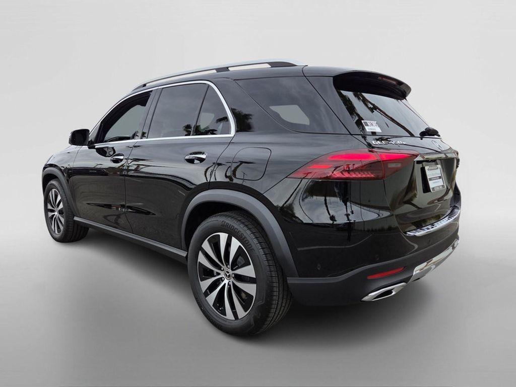 new 2026 Mercedes-Benz GLE 450e car, priced at $76,170