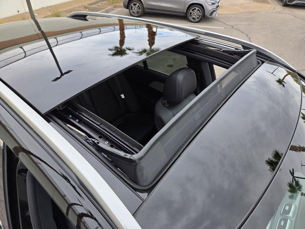 new 2026 Mercedes-Benz GLE 450e car, priced at $76,170