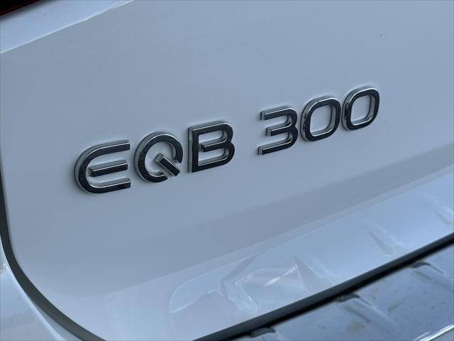 new 2024 Mercedes-Benz EQB 300 car, priced at $61,145