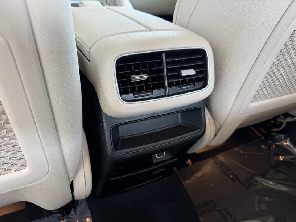 used 2023 Mercedes-Benz GLE 350 car, priced at $49,994