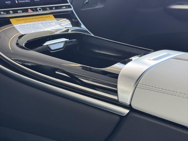 new 2025 Mercedes-Benz GLC 350e car, priced at $67,555