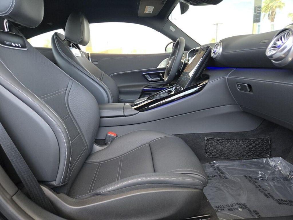 new 2025 Mercedes-Benz AMG GT 43 car, priced at $109,300