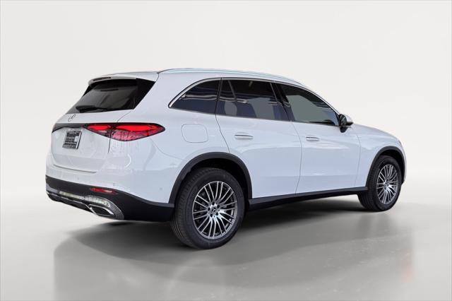 new 2025 Mercedes-Benz GLC 300 car, priced at $51,995