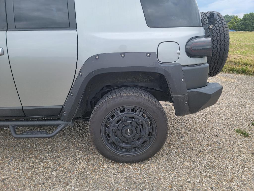 used 2012 Toyota FJ Cruiser car, priced at $24,995