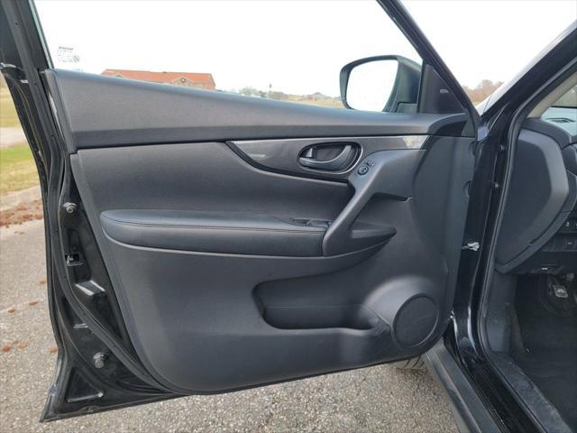 used 2019 Nissan Rogue car, priced at $14,994