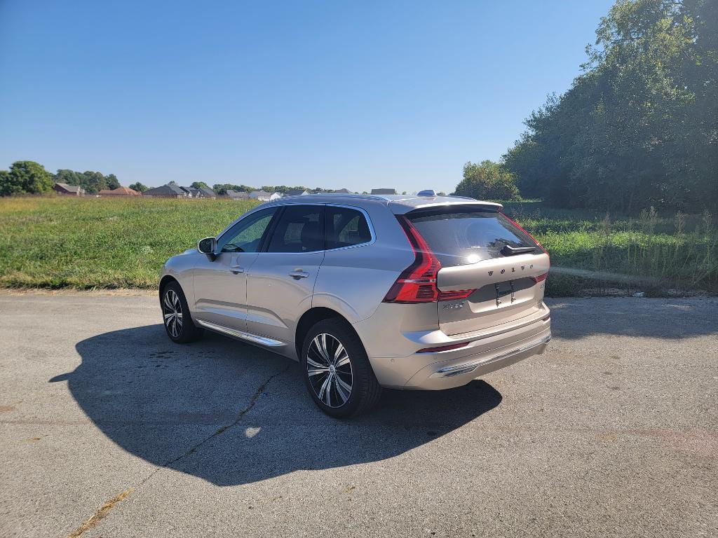 used 2023 Volvo XC60 car, priced at $38,995