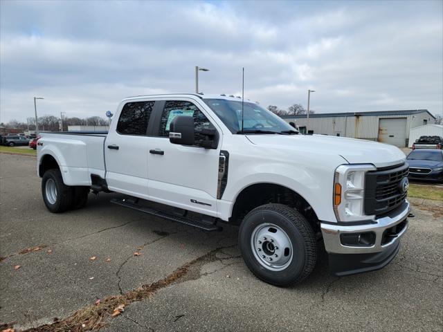 new 2024 Ford F-350 car, priced at $66,184