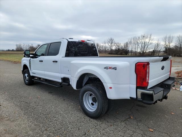 new 2024 Ford F-350 car, priced at $66,184