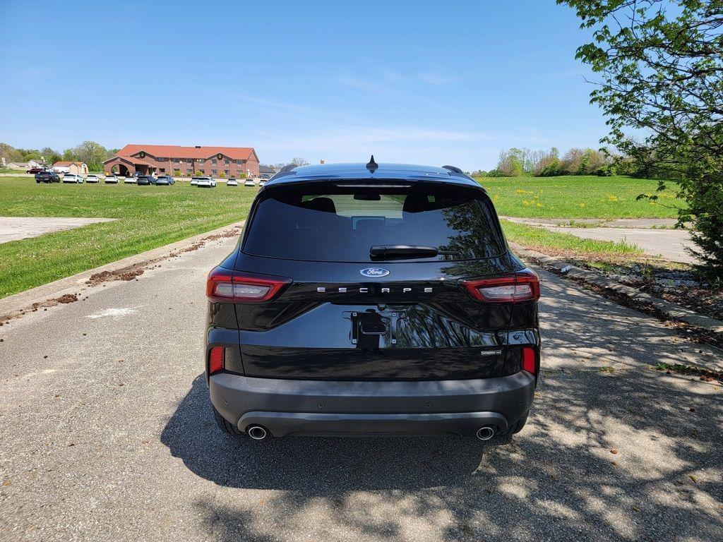 new 2025 Ford Escape car, priced at $31,649